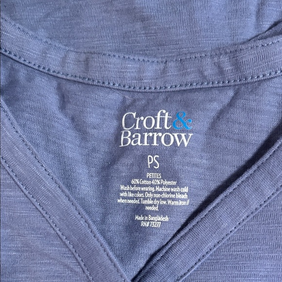 Croft & Barrow Perriwinkle and Pink Button-Up Tops - Picture 3 of 12